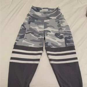 Bombshell Sportswear Gray and Black Camouflage Leggings